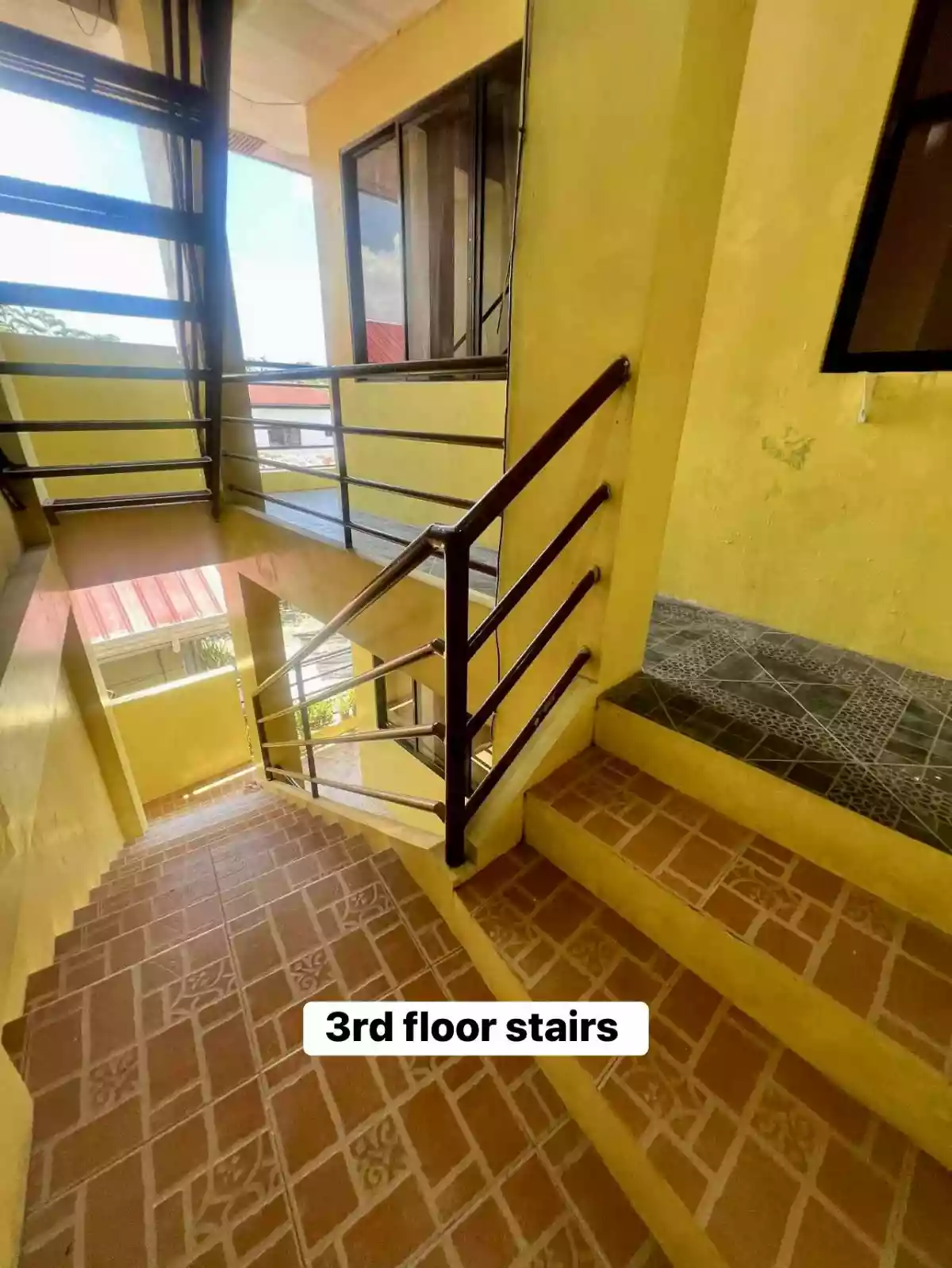 Open photo 30 of 42 — FOR SALE 3-STOREY HOUSE IN MANDAUE CEBU 