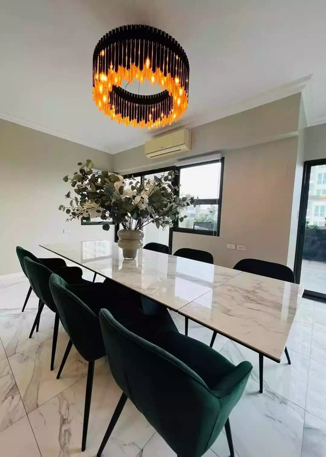 For Sale or Rent: Newly Renovated Luxury Bi-Level Corner Penthouse Unit at Avalon in Cebu Business Park — 3 Bedrooms in Luzon Avenue, Cebu City, Central Visayas — Photo 4