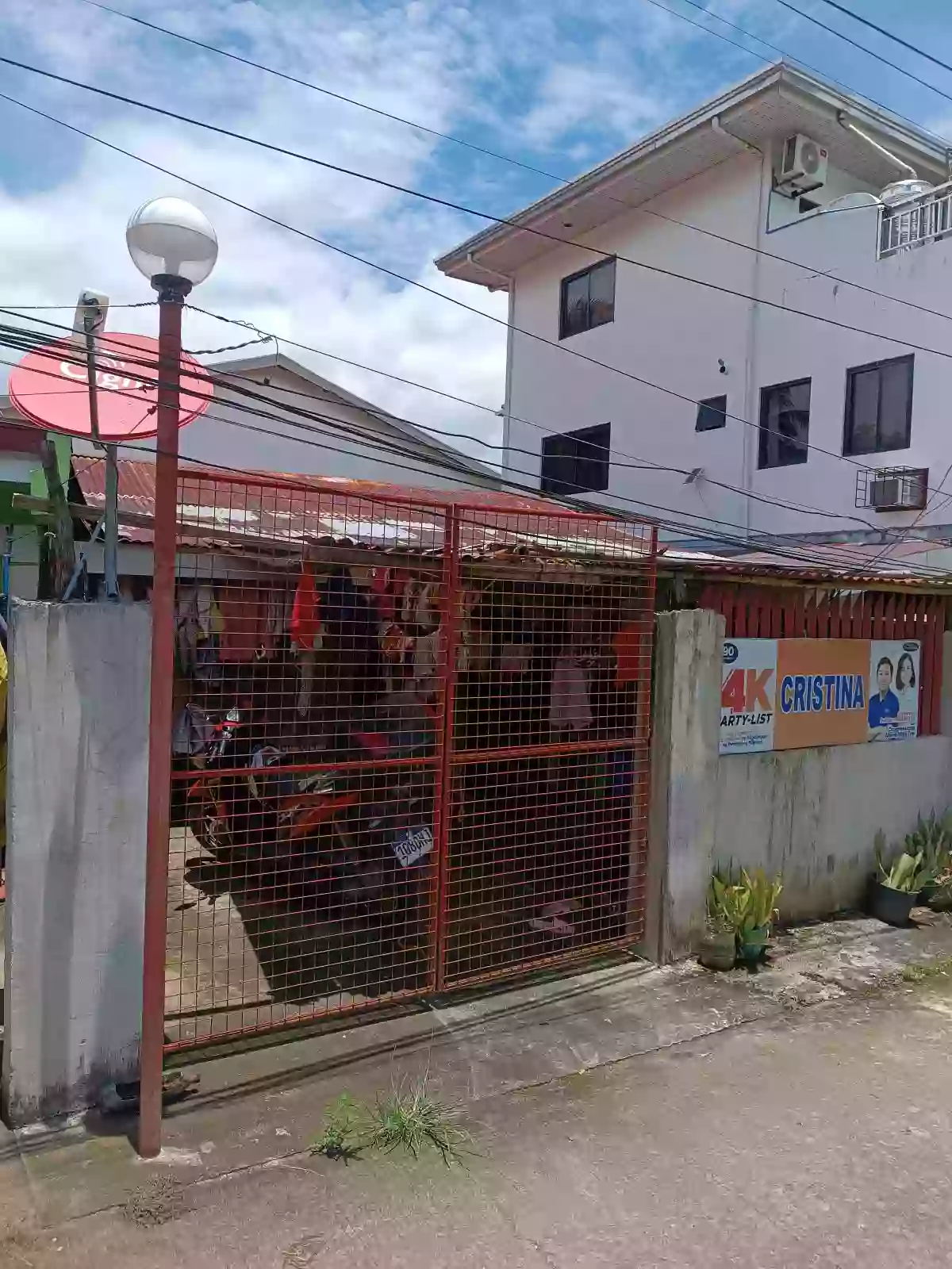 Rush Sale House and lot in Rosario Gumaca Quezon — House and Lot in Rosario, Gumaca, Quezon — Photo 4