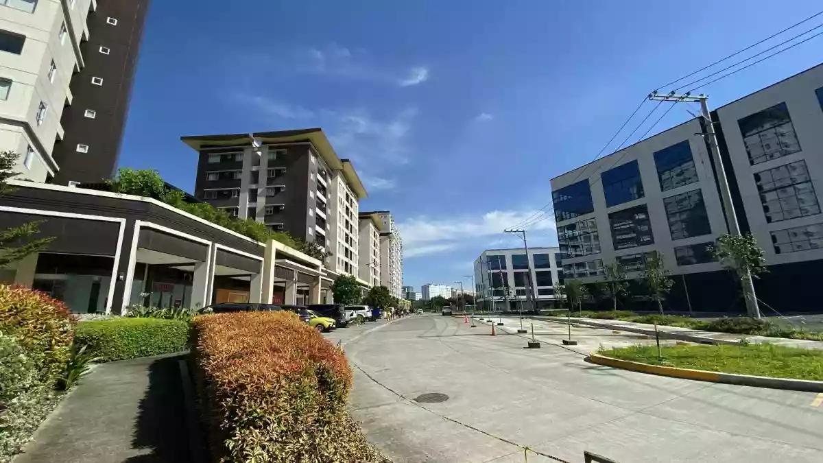 ILOILO CITY CONDO FOR SALE: AVIDA TOWER 2 — Studio in Iloilo City, Western Visayas, Philippines — Photo 3