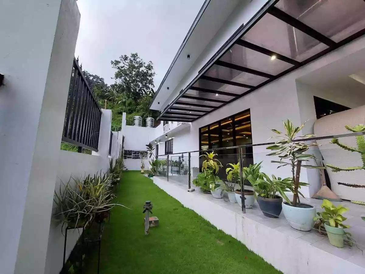 2 Storey Oberlooking Modern Mountain Home and Lot FOR SALE — House and Lot in Cebu, Philippines — Photo 3