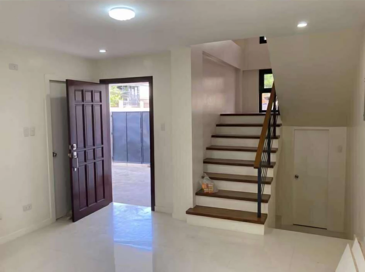 House and Lot for Rent Pagsabungan Mandaue — House and Lot in Mandaue, Cebu, Philippines — Photo 3