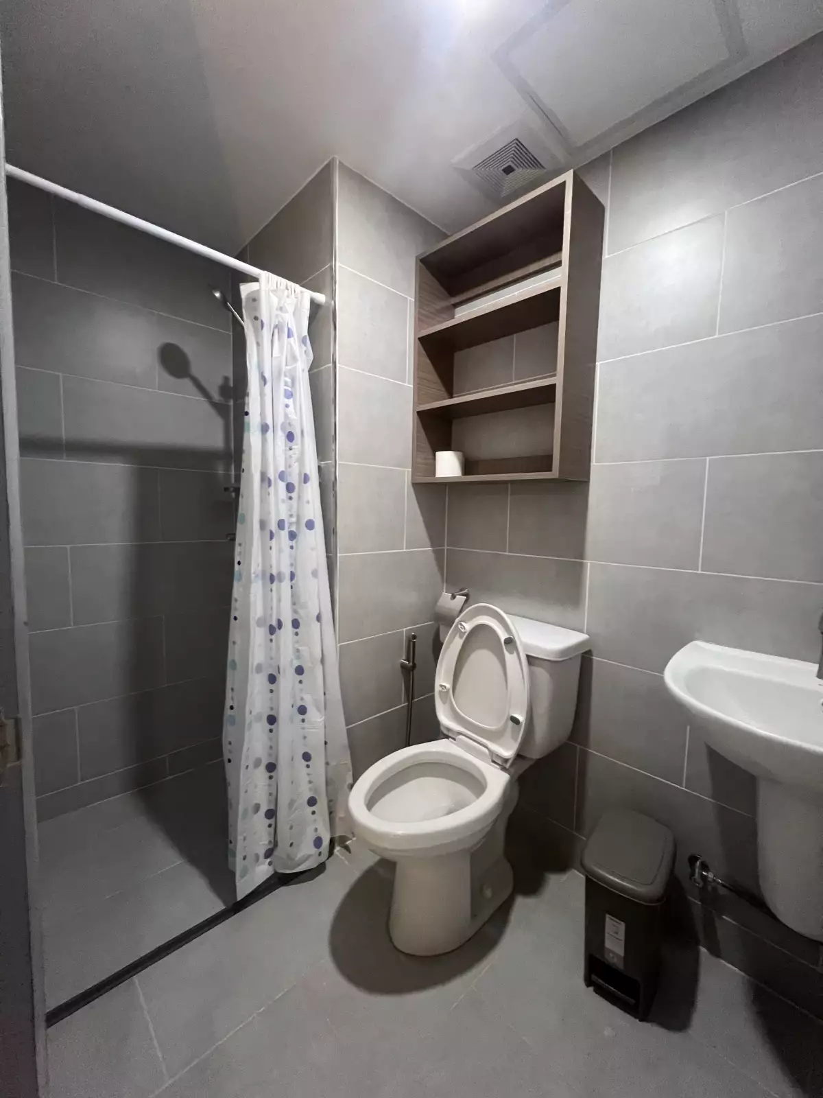 Brand New Fully Furnished Studio In J Tower Residences For Rent — Studio in V.Albano, Mandaue City, Cebu — Photo 5