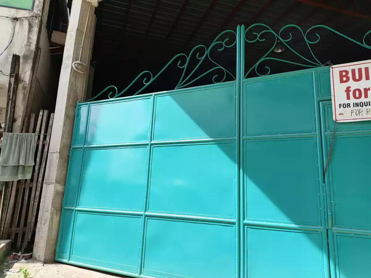WareHouse