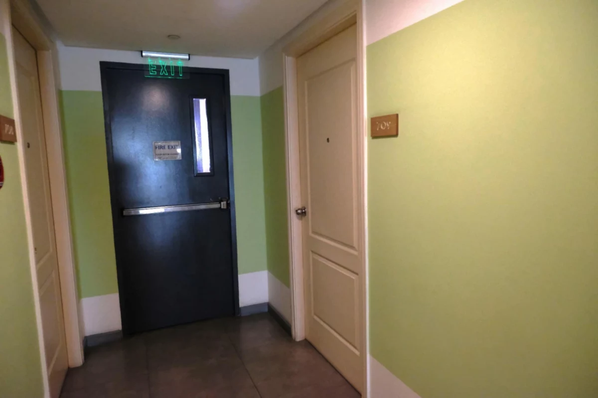 Condominium Unit For Sale 38.54sqm with 1 parking slot — 2 Bedrooms in R-3, Parañaque, Metro Manila — Photo 2