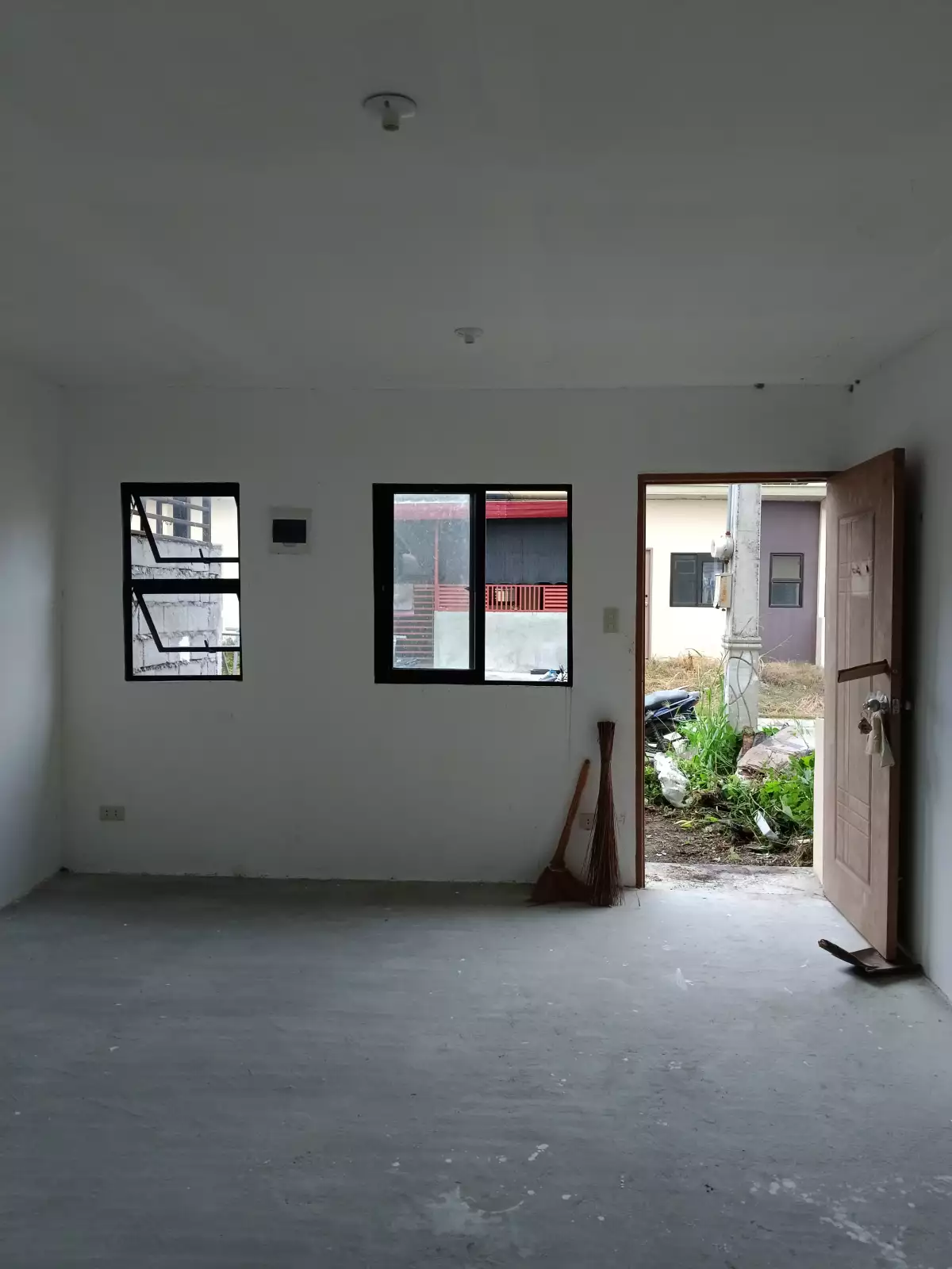 HOUSE FOR ASSUME — House and Lot in South Cotabato, General Santos City, South Cotabato — Photo 2
