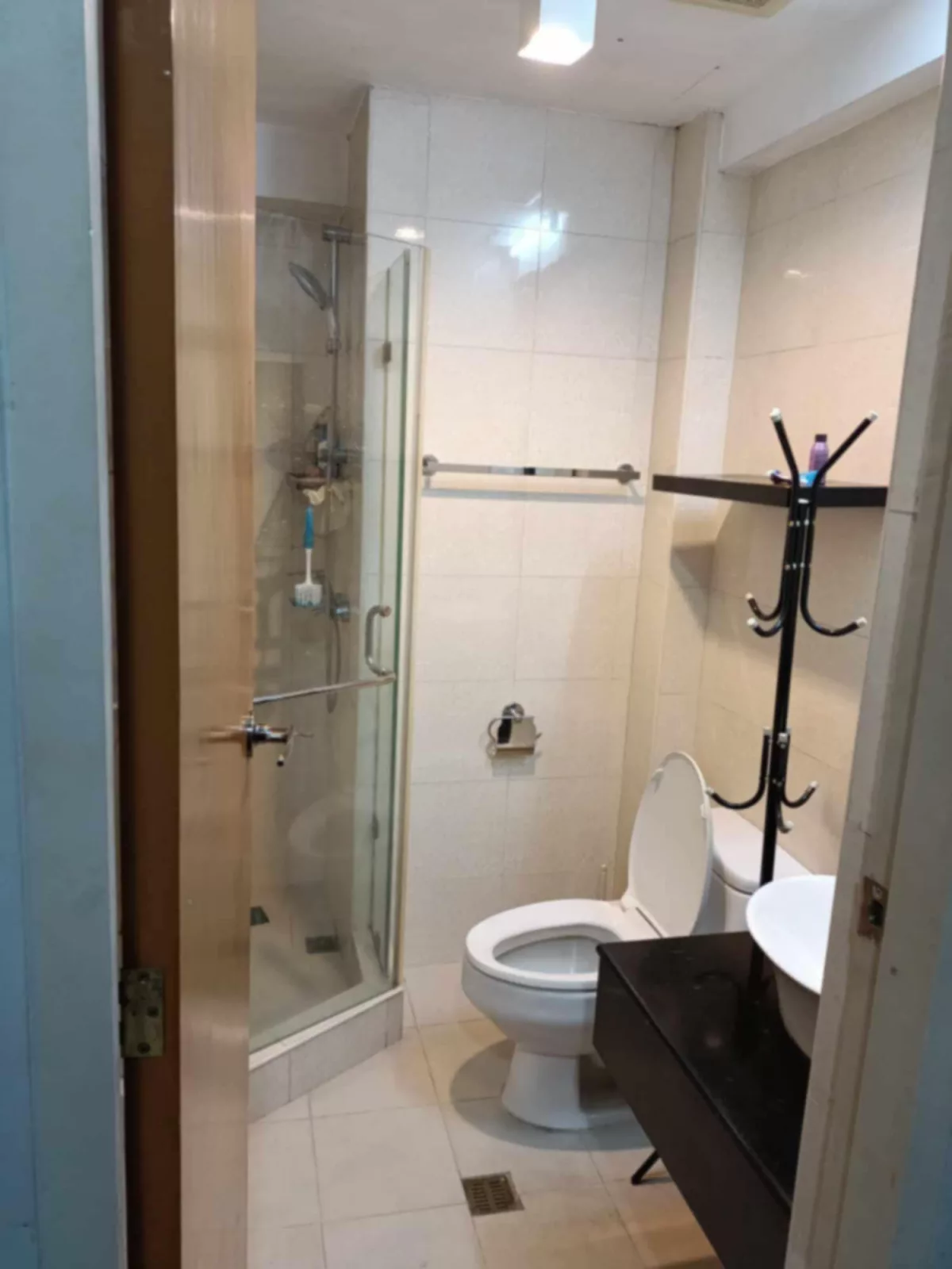 CCT-00001928 — 2 Bedrooms in Metro Manila, Philippines — Photo 4