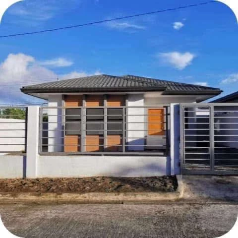 4-bedrooms Bungalow House and Lot