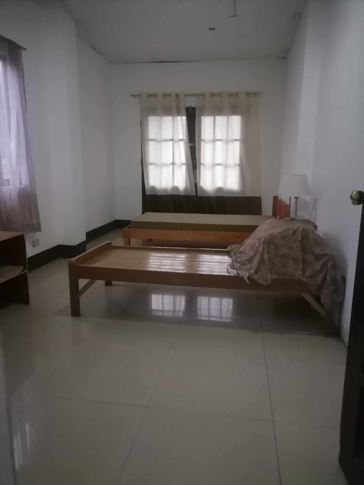 3 Storeys House and Lot with 4 Commercial Establishments — House and Lot in Pavia, Iloilo, Philippines — Photo 4
