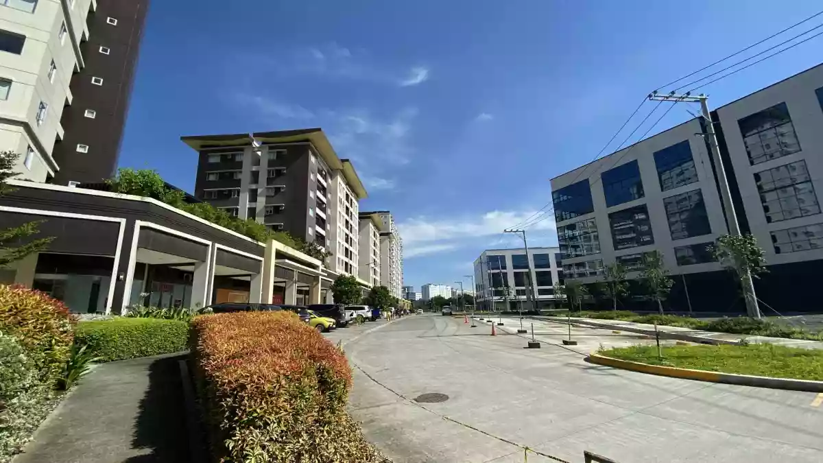 ILOILO CITY CONDO FOR SALE: AVIDA TOWER 2 — Studio in Iloilo City, Western Visayas, Philippines — Photo 4
