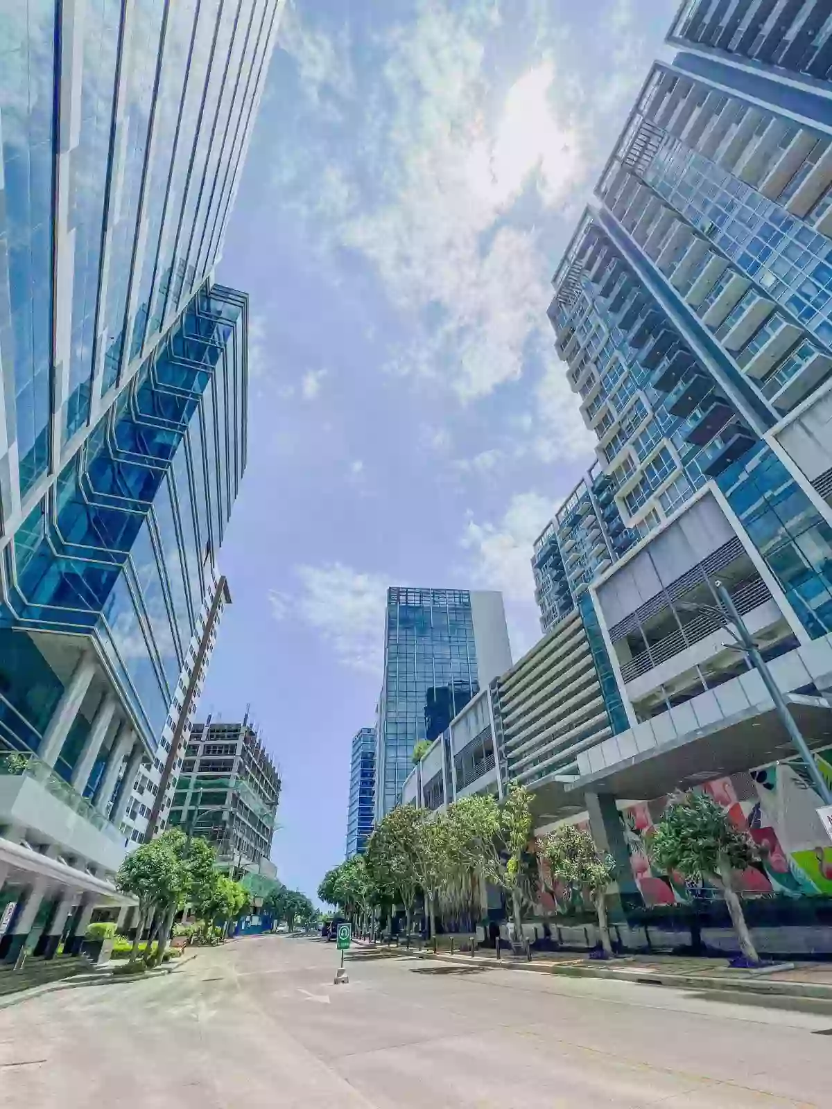 RUSH SALE Fully-Furnished 1BR Condo w/ Balcony on One Pacific Residences Mactan Newtown Lapu2x