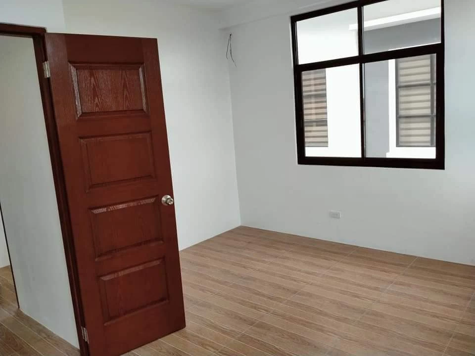 FOR SALE 4BR SINGLE DETACHED HOUSE AND LOT — House and Lot in Unnamed Road, Minglanilla, Cebu — Photo 5