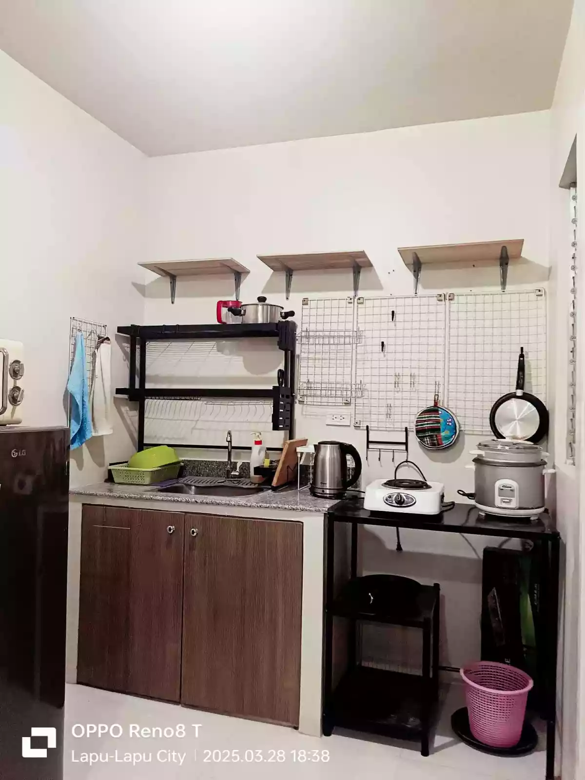 Open photo 14 of 21 —  3 Bedroom Townhouse in Beverly Place Mactan Subdivision Agus Lapu Lapu 