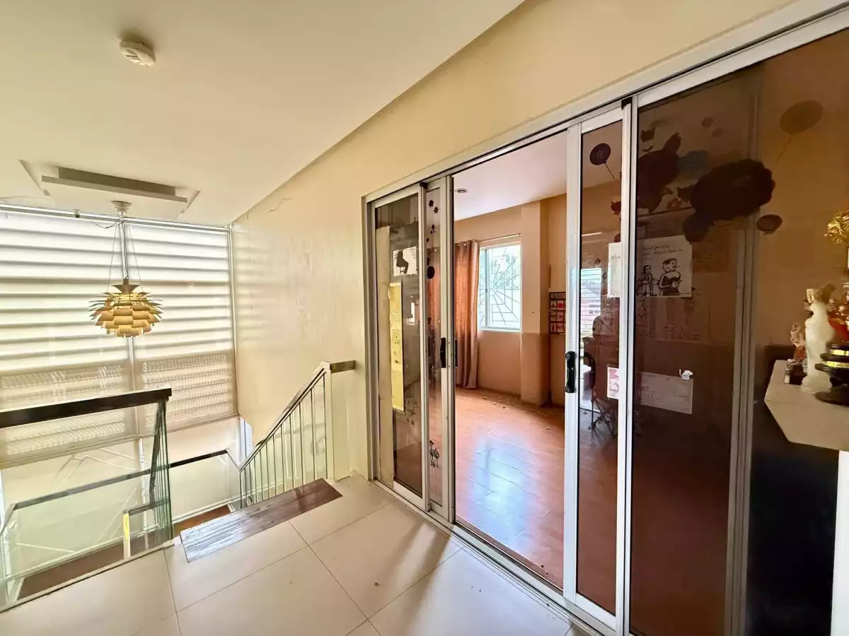 Open photo 14 of 15 — House For Sale near Paseo Arcenas Banawa