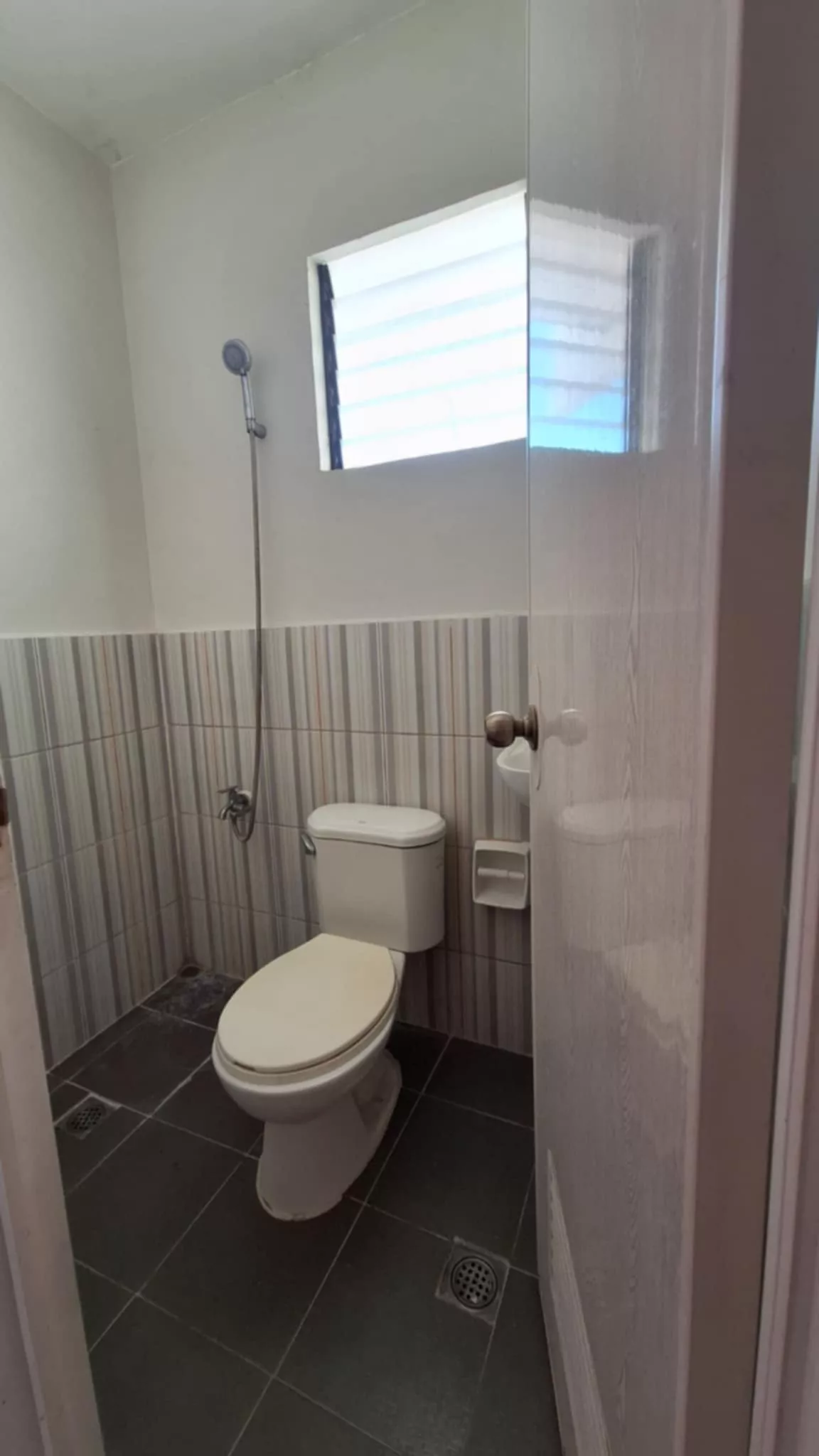 Casa Mira Naga Townhouse for sale — Townhouse in City of Naga, Cebu, Philippines — Photo 4