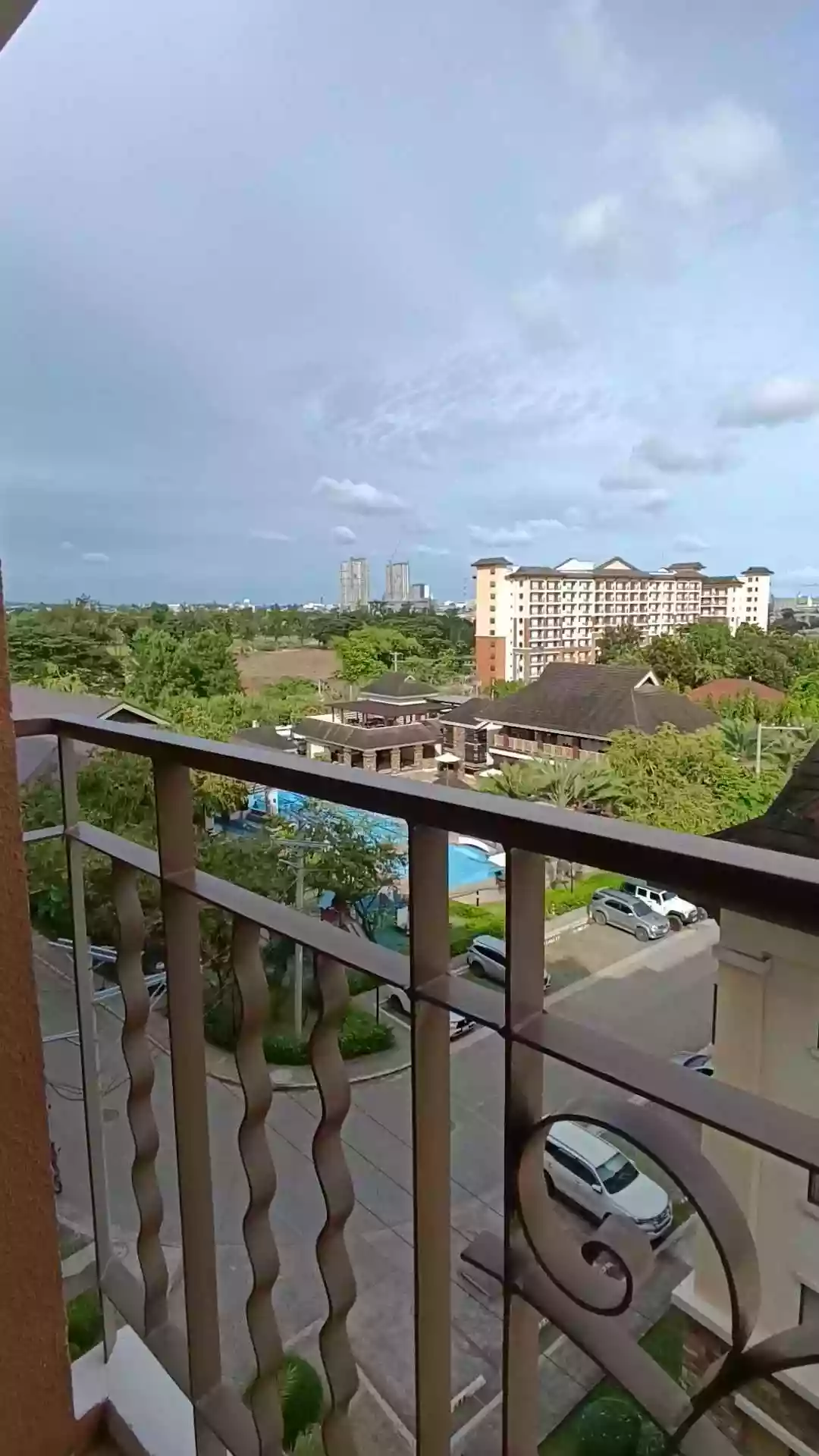 Resort Inspired Condominium — 2 Bedrooms in Pres. Magsaysay Street, Cebu City, Philippines — Photo 5