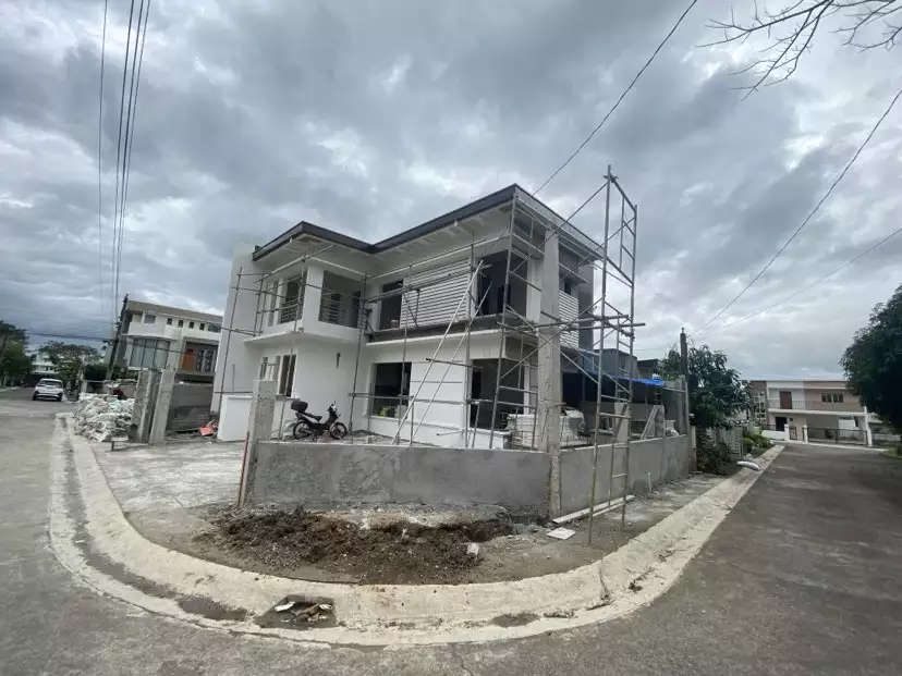 Modern Type House and Lot — House and Lot in West Drv, Naga, Camarines Sur — Photo 3