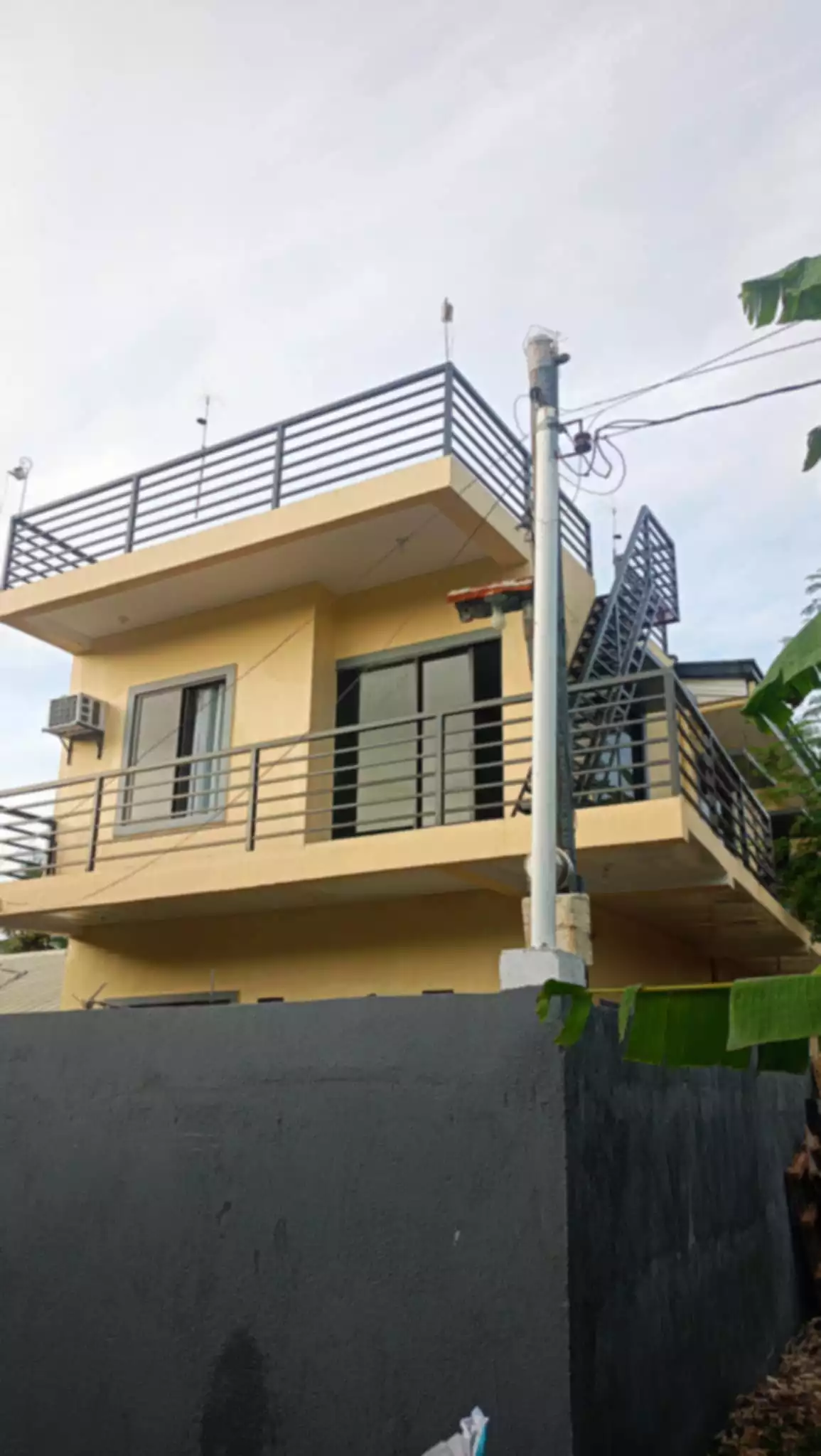 Three Storey House in Catarman Liloan For Sale Exclusive Listing — House and Lot in Liloan, Cebu, Philippines — Photo 3