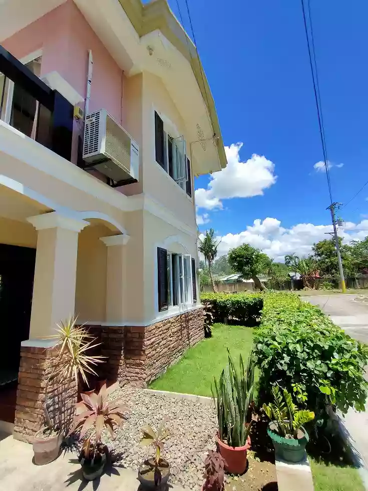 For Sale Two Storey Single Detached 3BR House & Lot with Balcony & Sea View @ Coral Bay, Minglanilla — House and Lot in Tungkop, Minglanilla, Coral Bay Subd — Photo 3