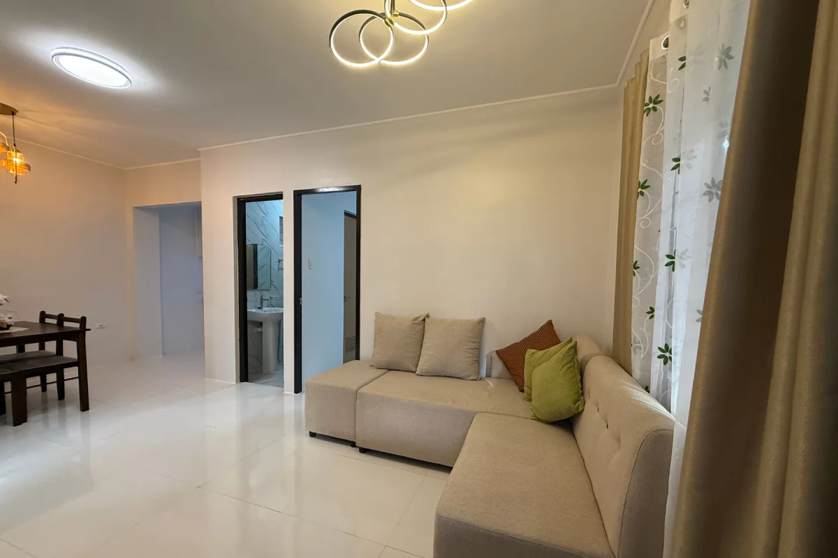 House & Lot For Sale in Naga City, Camarines Sur — House and Lot in M4 Boulevard, Naga City, Camarines Sur — Photo 2