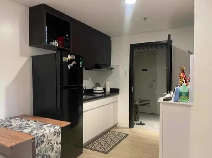 FOR SALE/ASSUME 1BEDROOM UNIT WITH PARKING SPACE — 1 Bedroom in Golam Drive, Cebu City, Cebu — Photo 2