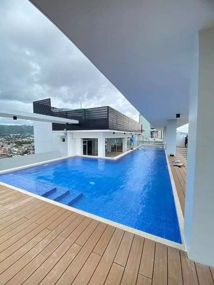 Open photo 11 of 13 — Studio Unit w/ Balcony facing Osmeña Blvd for sale