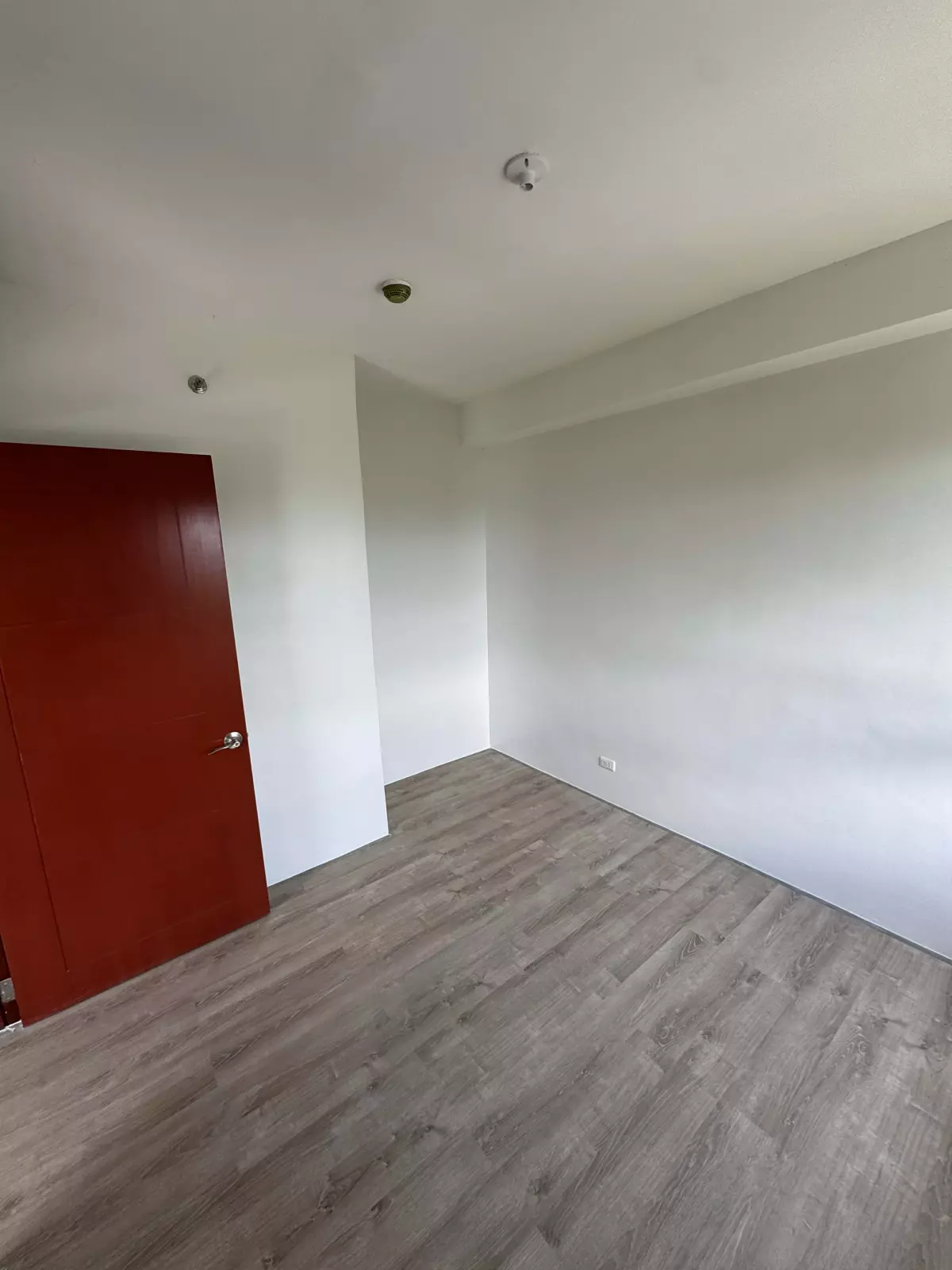 For Resale:  29.95 SQM Corner Unit 1 Bedroom Condo at Mesavirre Bacolod | Sea View & Mountain View — 1 Bedroom in Mandalagan, Bacolod City, Negros Occidental — Photo 6