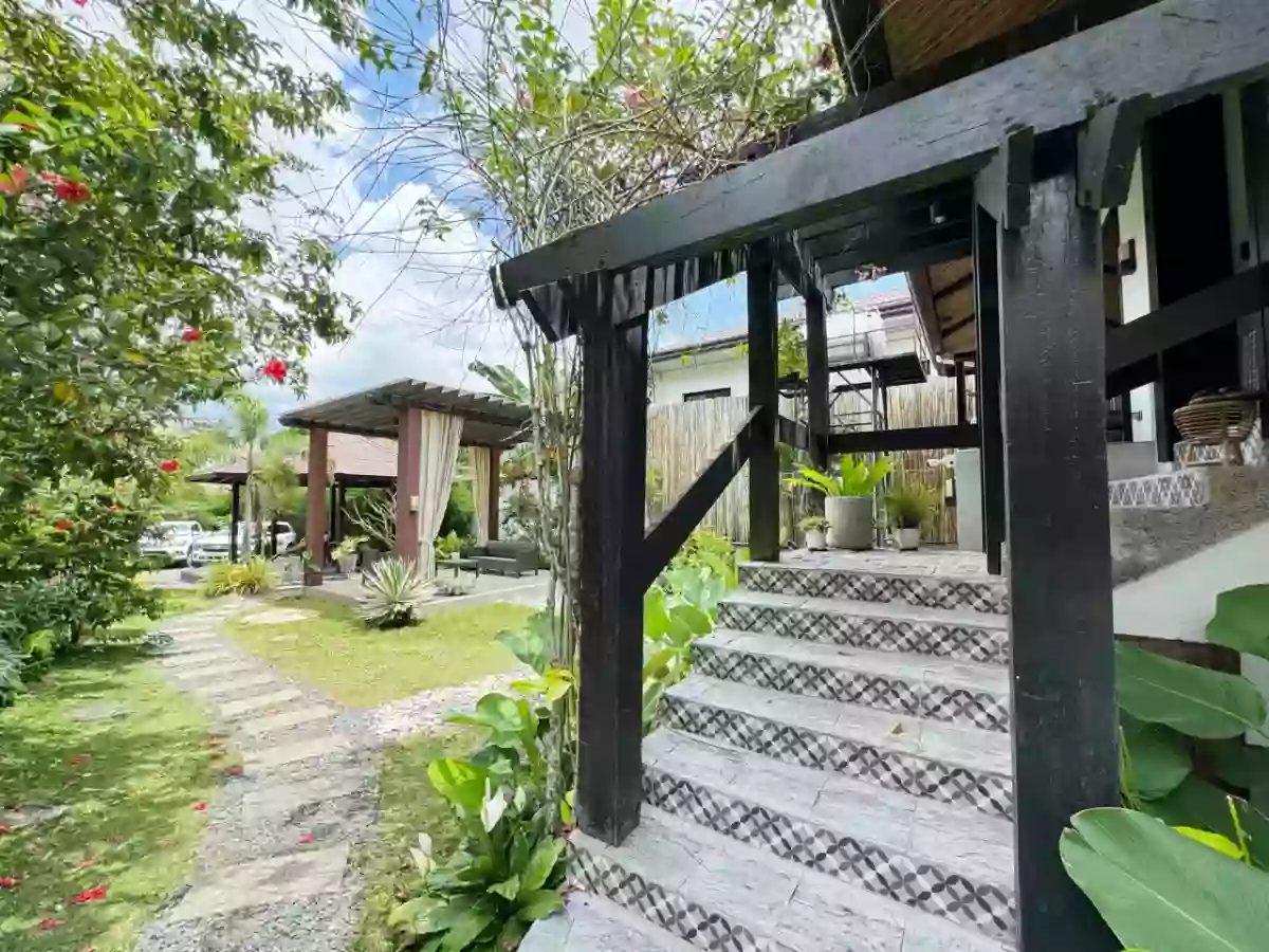 Elegant Modern Industrial Home For Sale  in Tagaytay City — House and Lot in Tagaytay, Cavite, Philippines — Photo 5