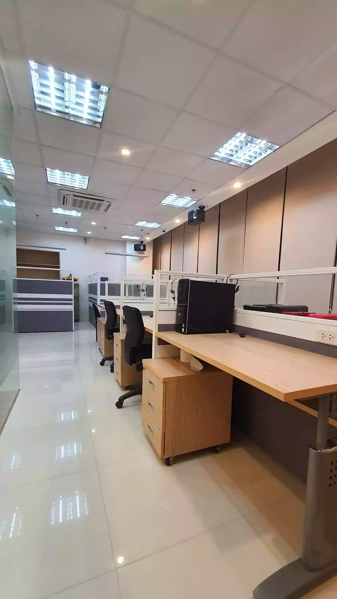 BPO OFFICE FOR RENT IN PARK CENTRALE IT PARK — Office in Park Centrale, Cebu IT Park, Abad Street — Photo 5