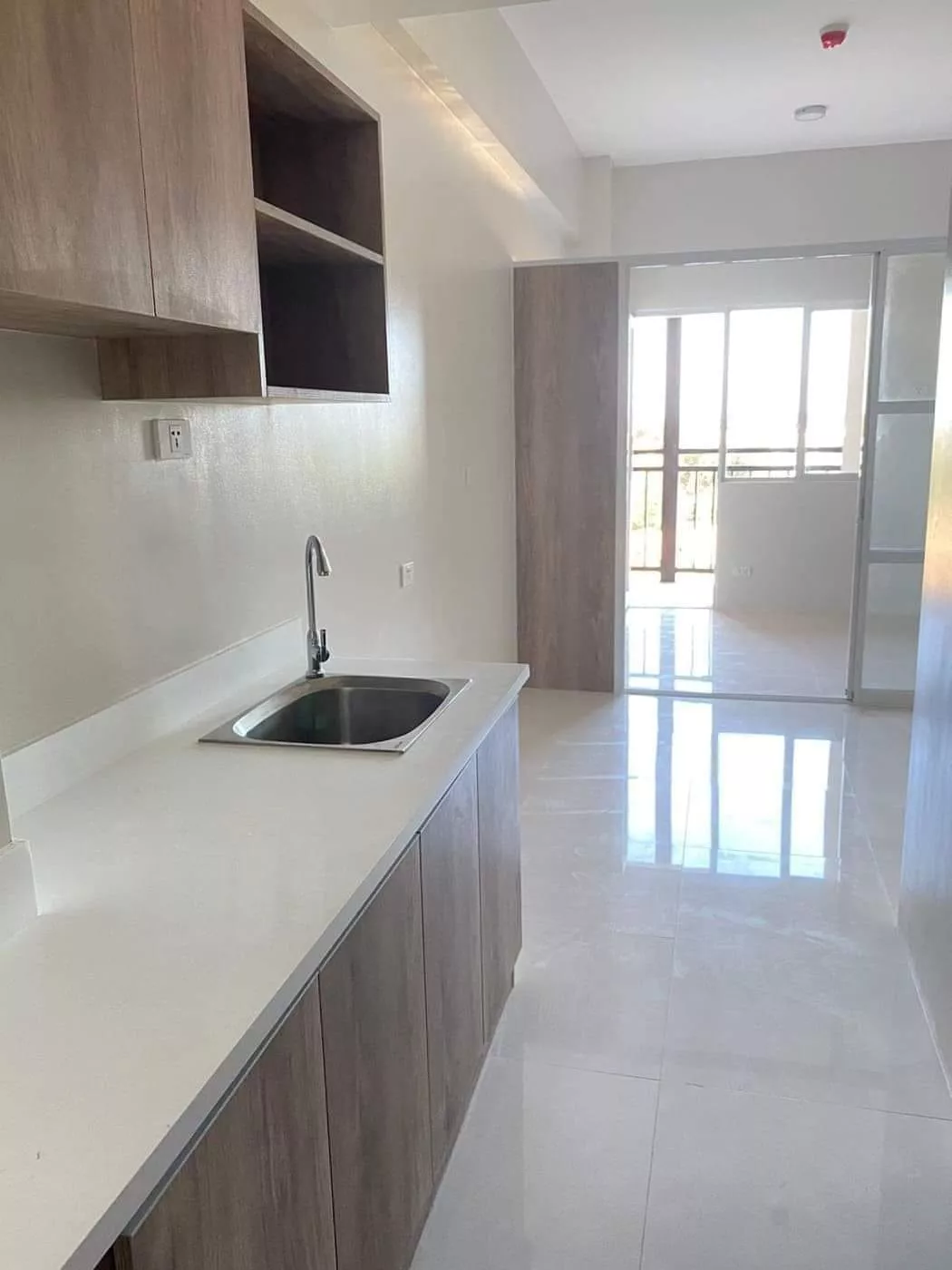 RUSH SALE One BR Condo in Primeworld District Mactan - Agus, Lapu-lapu City — 1 Bedroom in Lapu Lapu City, Cebu — Photo 4