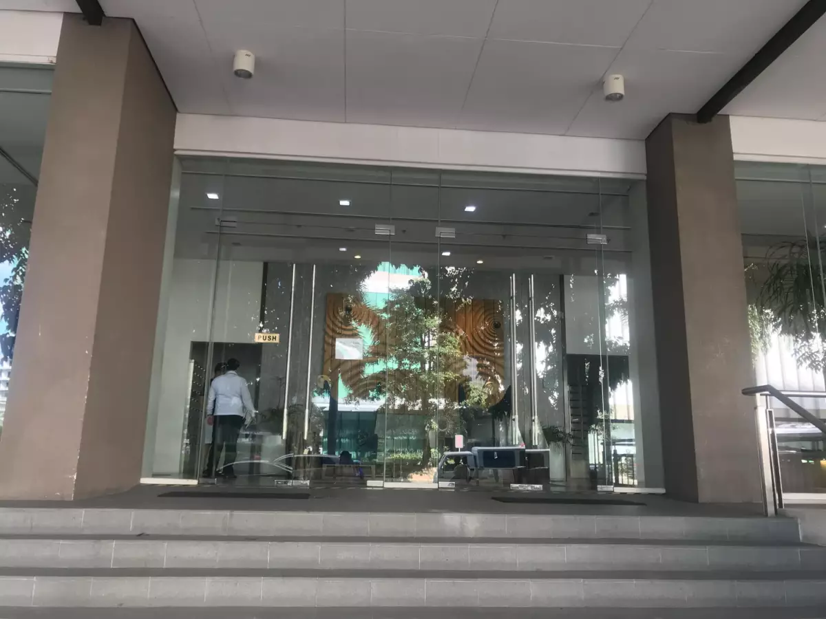 Open photo 11 of 18 — Beautifully Furnished Studio Unit in Solinea for Sale