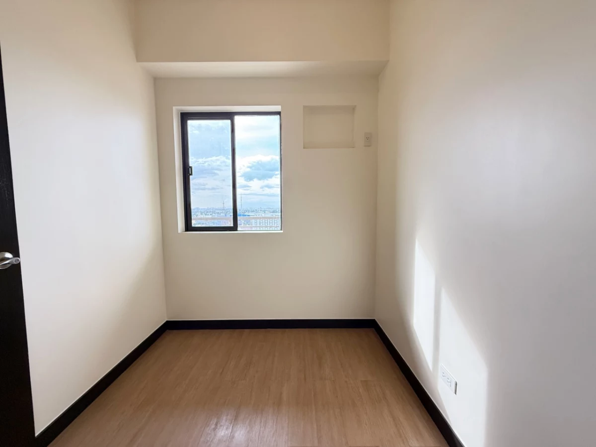 Open photo 14 of 14 — Brand New 2BR Penthouse Unit at Calathea Place by DMCI, Sucat Parañaque