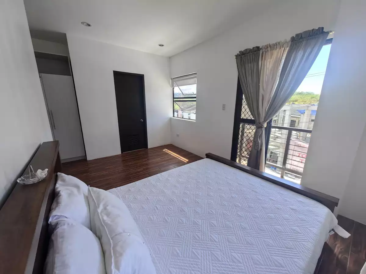 DUPLEX HOUSE & LOT SEMI FURNISH IN MINGLANILLA HIGHLANDS — House and Lot in Minglanilla, Cebu, Philippines — Photo 7