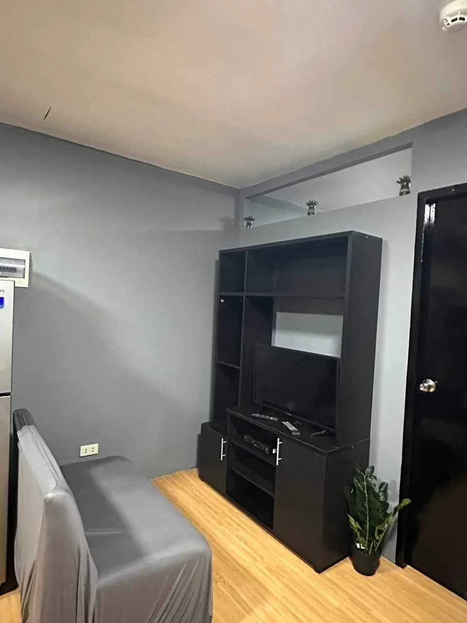 FOR SALE 2BR UNIT FOR SALE — 2 Bedrooms in Mandaue City, Cebu — Photo 3