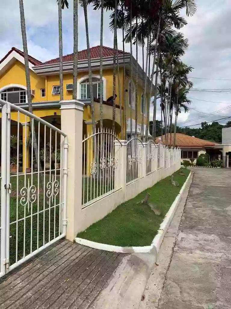 Open photo 11 of 16 — RUSH SALE 6BR SINGLE DETACHED HOUSE AND LOT IN SOUTH PLAINS GUADALUPE CEBU CITY