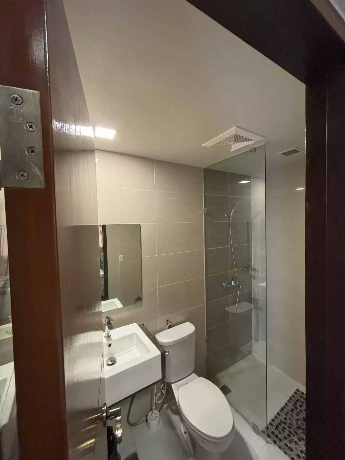 MACTAN NEWTOWN FOR RENT — 1 Bedroom in Lapu-Lapu City, Cebu, Philippines — Photo 5