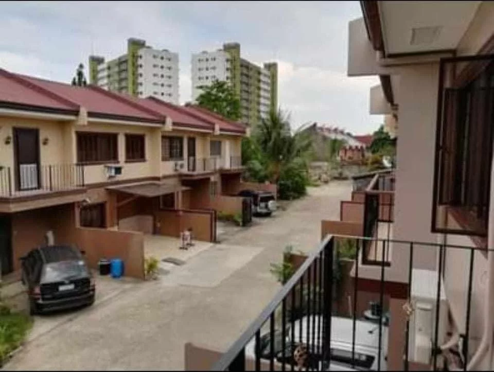FULLY FURNISHED HOUSE FOR SALE Exclusive subdivision at Holy Family Village Along Gov. M.Cuenco Ave, Banilad Cebu city — House and Lot in Gov. M. Cuenco Avenue, Cebu City, Cebu — Photo 2