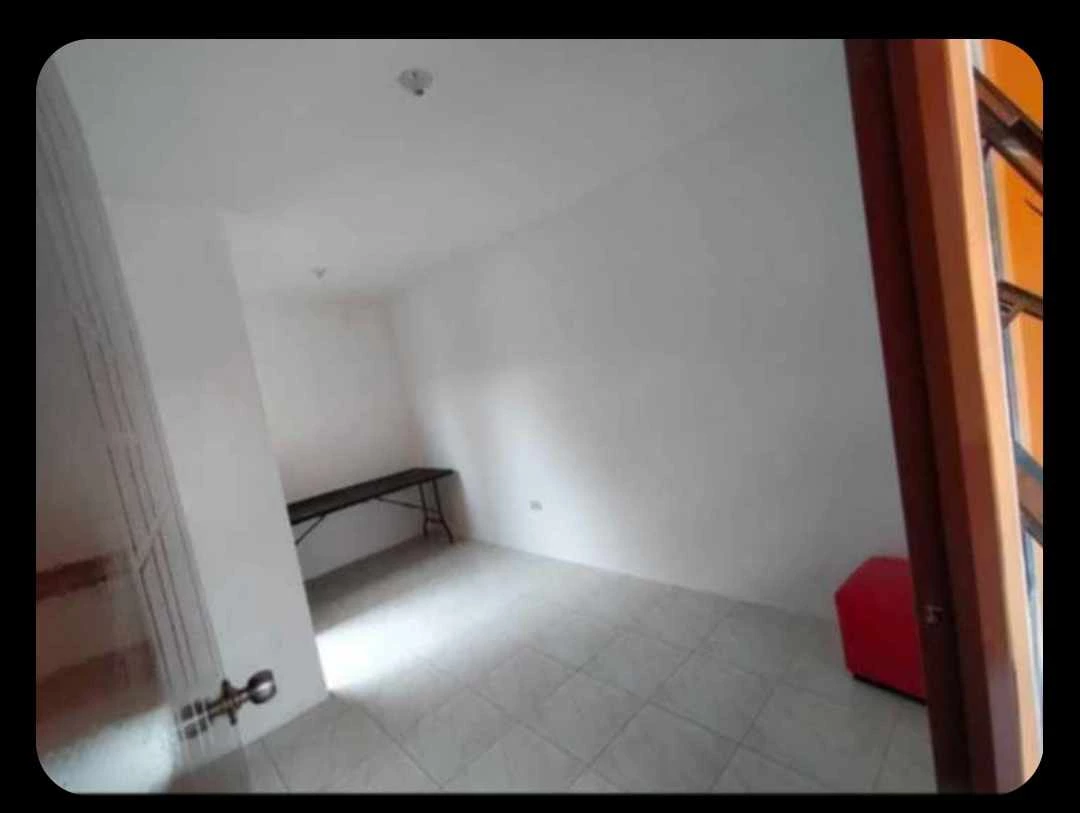 BRIA PILI TOWNHOUSE FOR RENT — Townhouse in Camarines Sur, Philippines — Photo 4