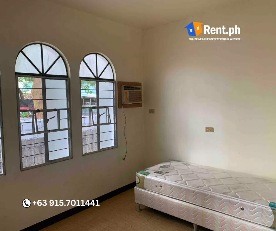SPACIOUS 3-BEDROOM HOUSE FOR RENT IN LAS PINAS — House and Lot in S. Valerio, Las Piñas, Metro Manila — Photo 6