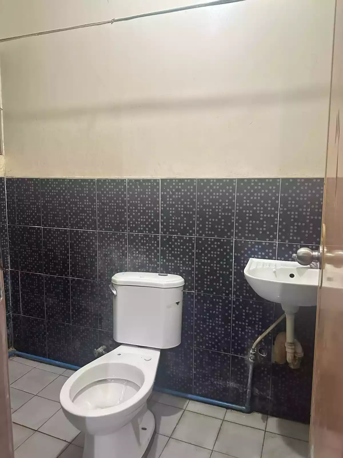Apartment for reng — Apartment in Iloilo, Philippines — Photo 7