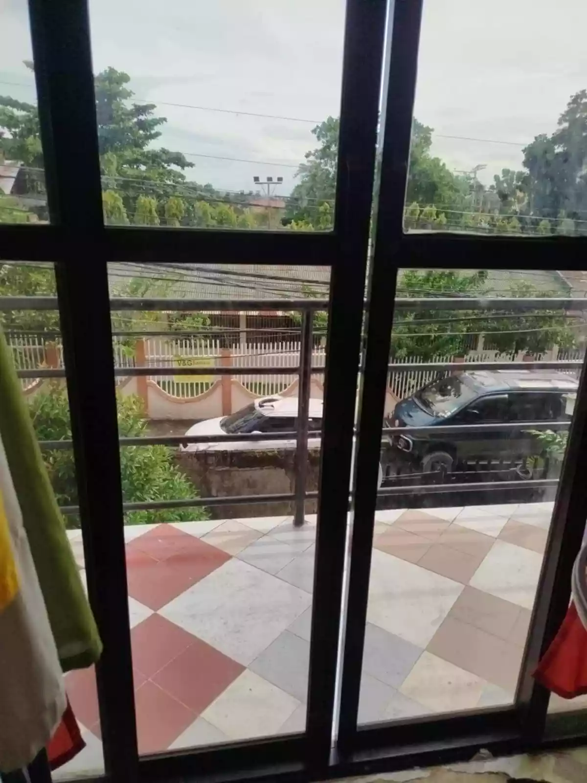 CONSOLACION TRIPLEX: 3 UNITS, 2 TITLES, 1 ELITE INVESTMENT
