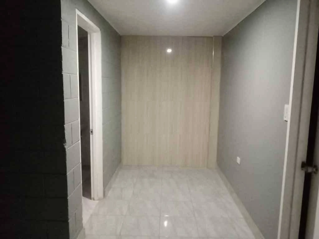LOT ONLY FOR SALE PAKAPIN BALAY 