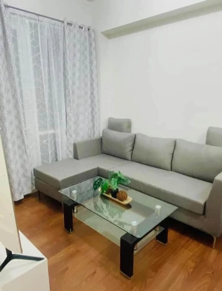 FOR SALE/RENT! 1 bedroom unit wiht parking in marco polo