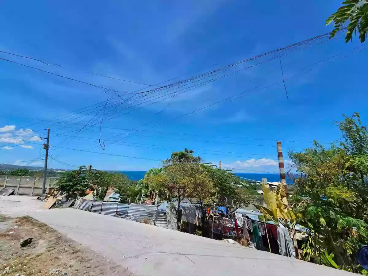 OVERLOOKING LOT ONLY FOR SALE IN COLON NAGA, CEBU