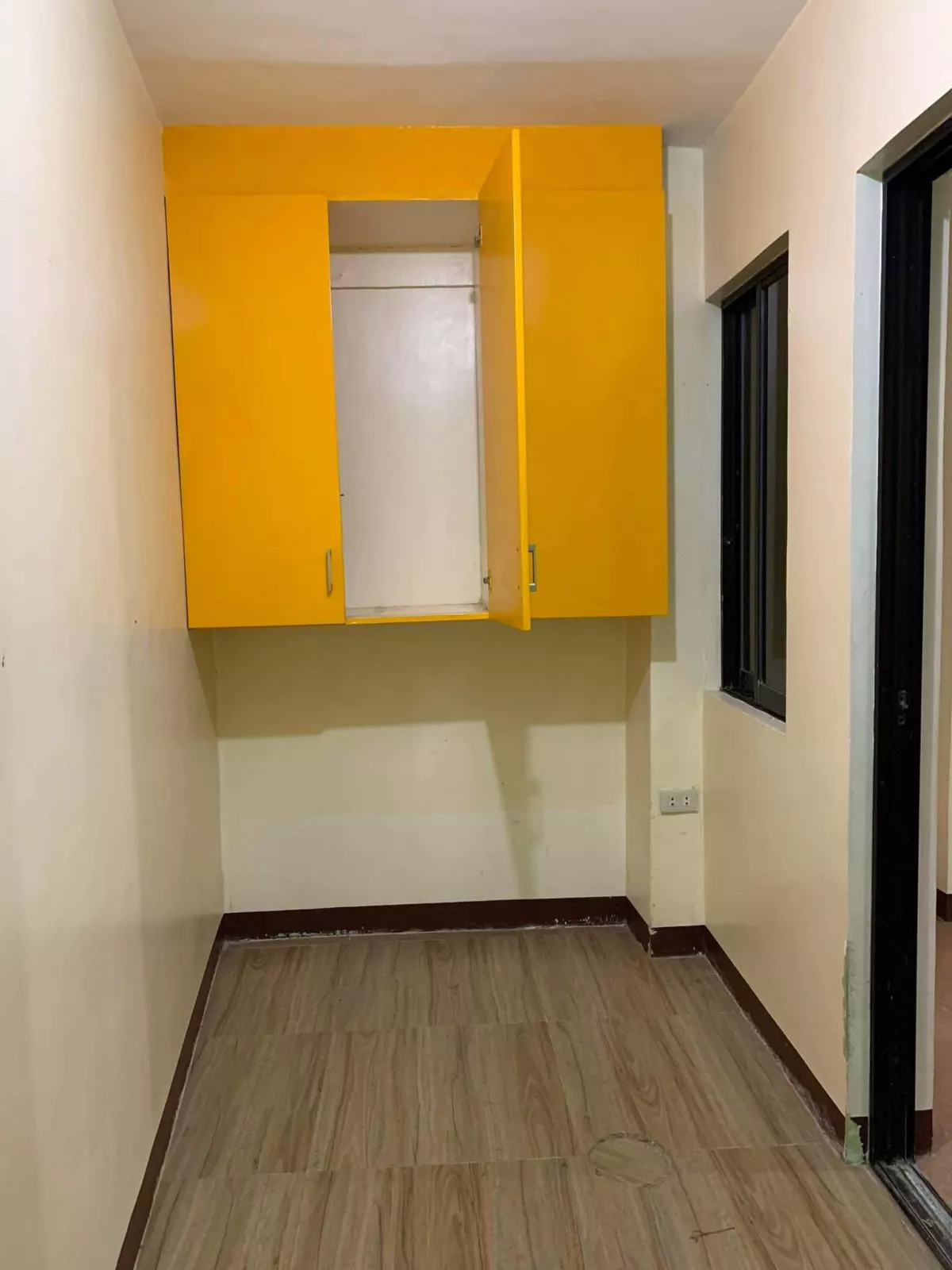Open photo 16 of 28 — FOR SALE – Income-Generating Apartment + 3-Storey House
