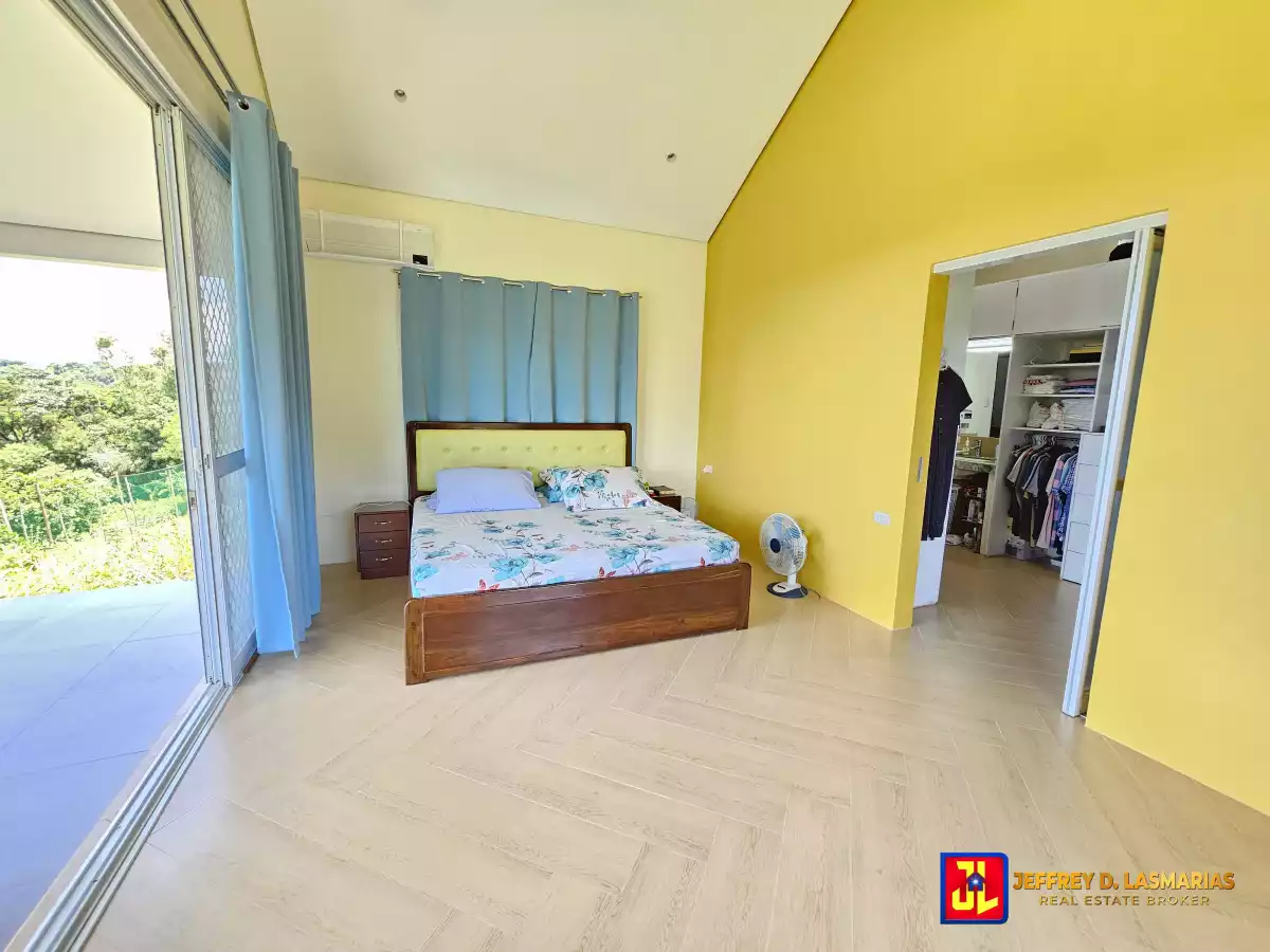 P5M discount! From P25M to P20M! Rush Sale Amazing House in Lotuban, Zamboanguita, Negros Oriental [available] — House and Lot in Zamboanguita, Negros Oriental, Philippines — Photo 4