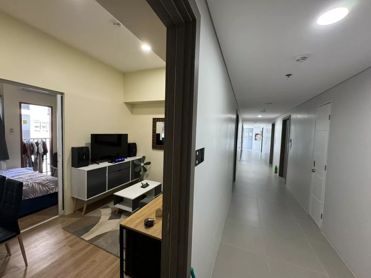 FOR ASSUME: 1 BR Condo Unit with Parking Space included at NORTHWOODS PLACE CONDO RFO — 1 Bedroom in H Abellana, Mandaue City, Cebu — Photo 3
