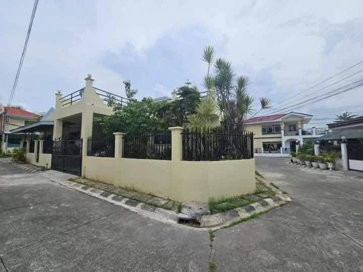 Titled House and Lot for SALE in Pitogo, Consolacion, Cebu. Garden Bloom Acres Subdivision — House and Lot in Iris, Pitogo, Consolacion — Photo 2