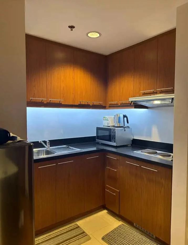 FULLY FURNISHED 1BR FOR RENT IN MARCO POLO — 1 Bedroom in Cebu City, Central Visayas, Philippines — Photo 2
