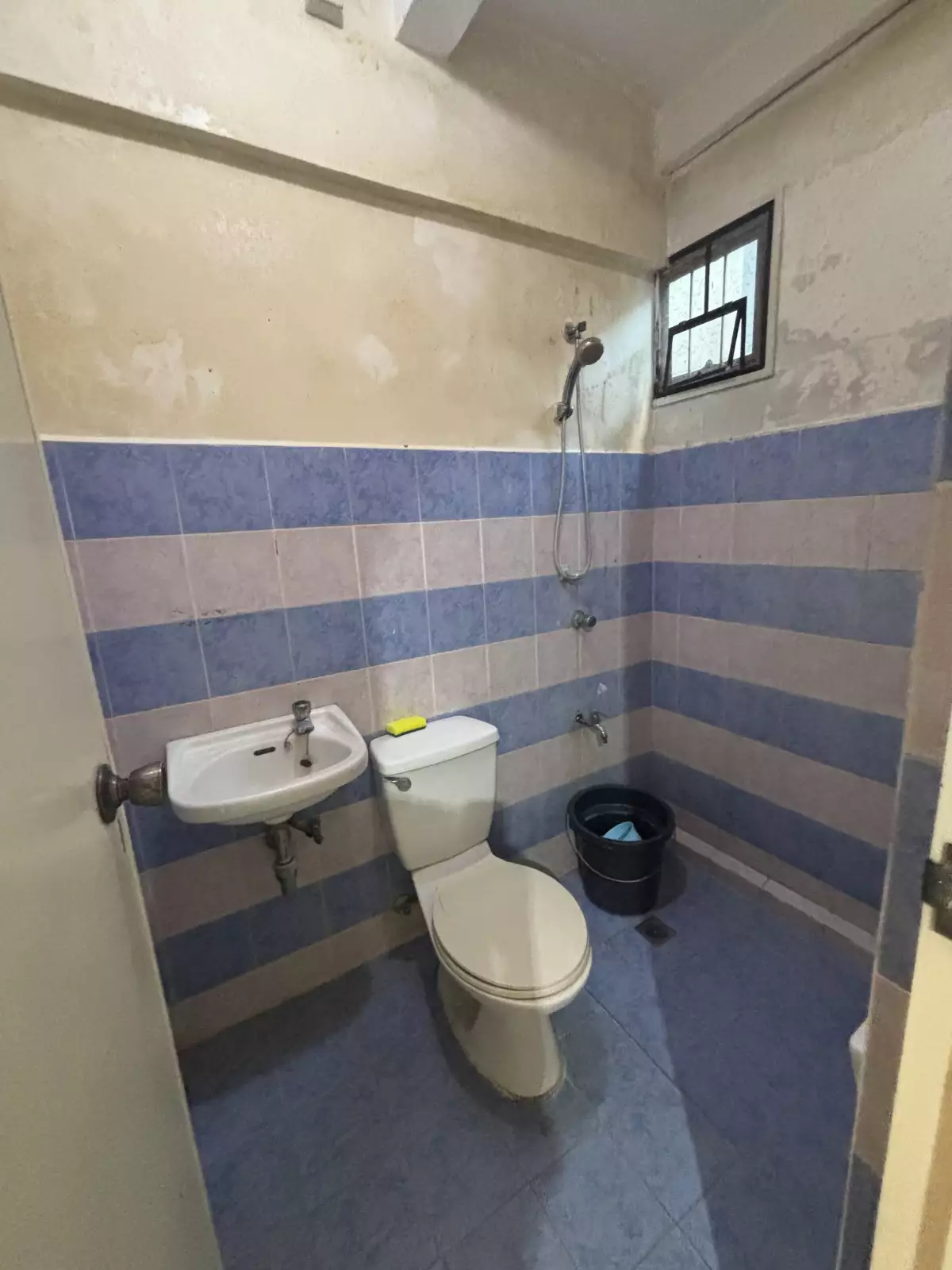 Townhouse For Sale! — Townhouse in Naga City, Camarines Sur, Philippines — Photo 4